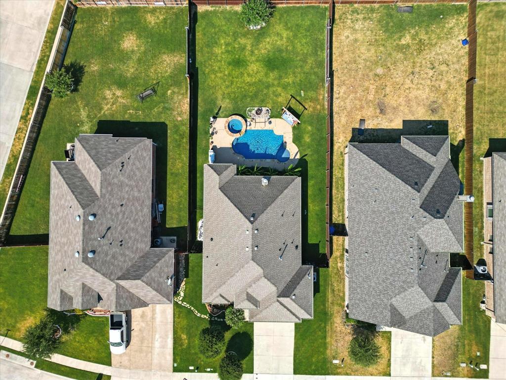 SAGINAW SPRINGS - Residential