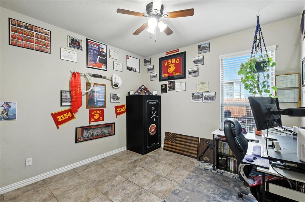 SAGINAW SPRINGS - Residential