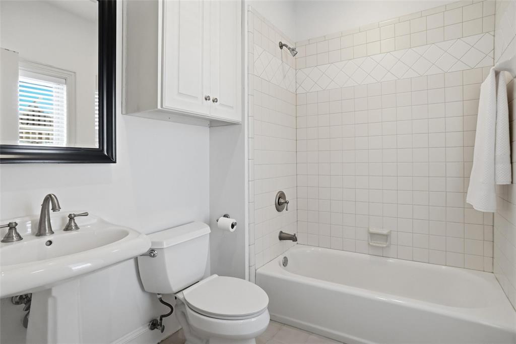 Tomson Twnhse Add 02 - Residential