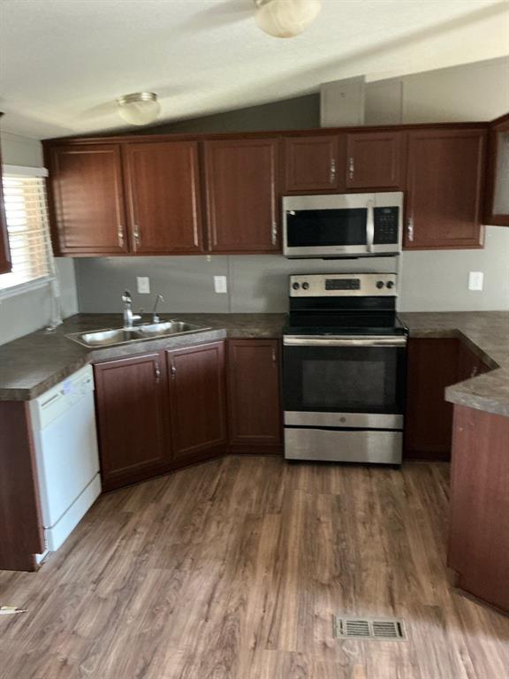 Sunrise Bay - Residential