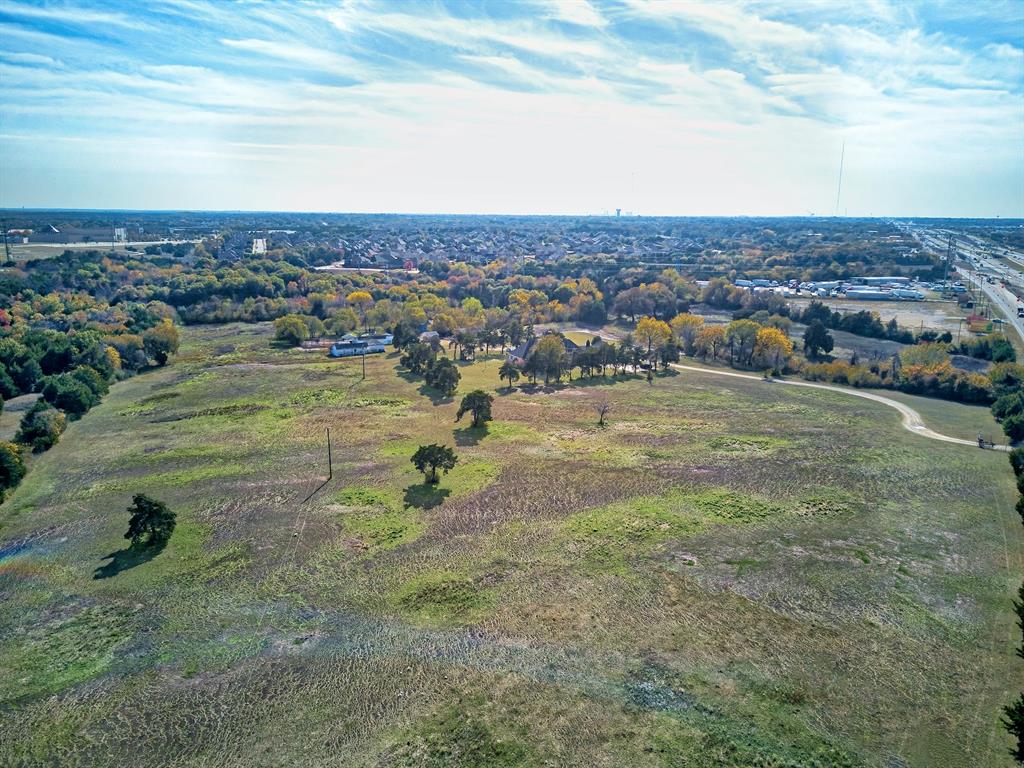 1318 N J Elmer Weaver Freeway