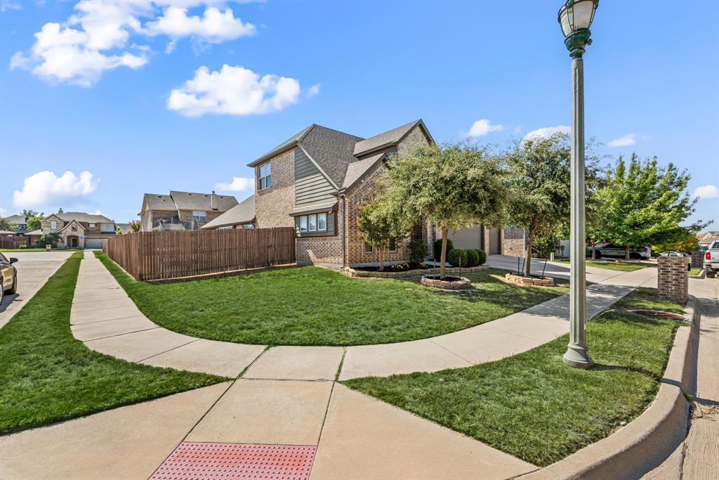 1624 Sandle Wood Drive