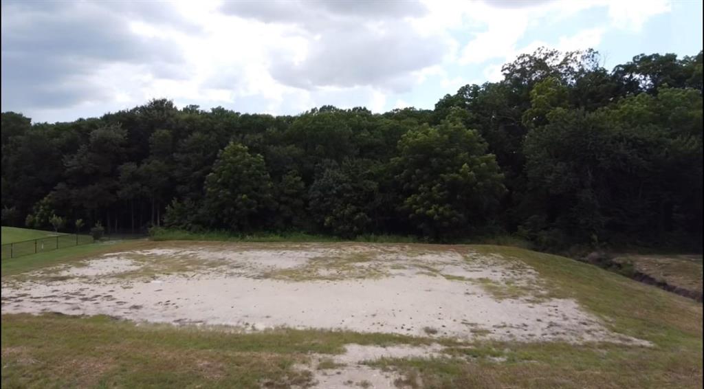 Cross Fence at Oak Vista - Land