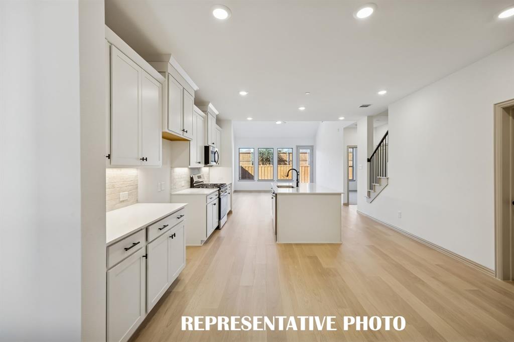 3562 Pierce Lane