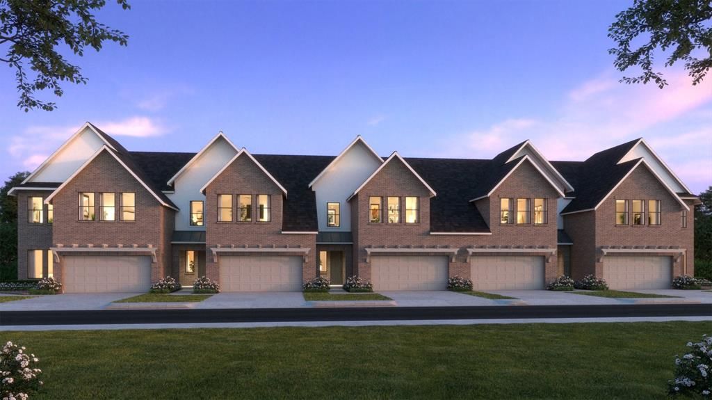 Photo of 3562 Pierce Lane, Grand Prairie, TX 75052 (MLS # 21268346)