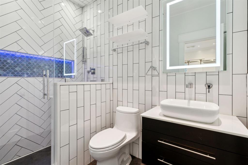 Winners Circle 1 & 2 & 3 & 4 - Residential