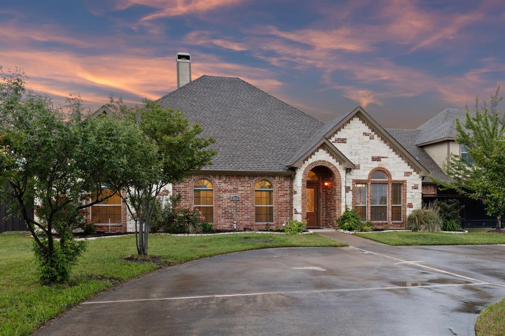 Winners Circle 1 & 2 & 3 & 4 - Residential