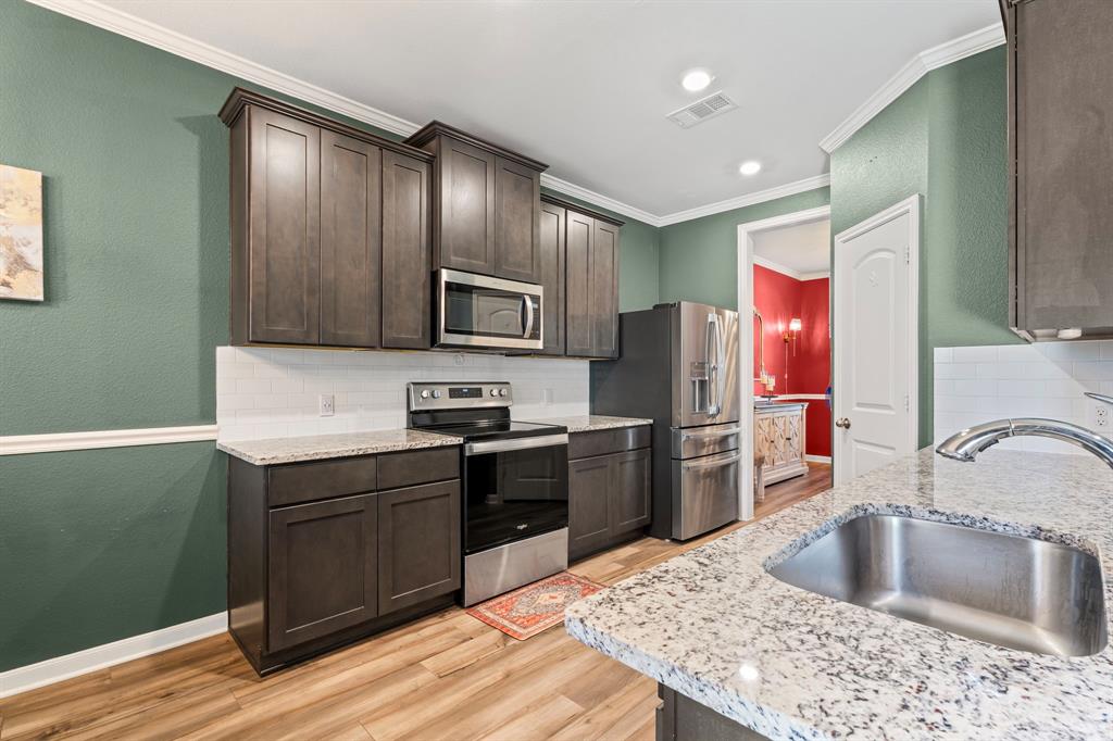 1908 Sandalwood Way