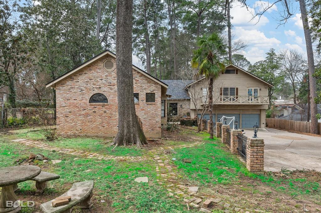 Shreveport, Louisiana 71106, United States, 5 Bedrooms Bedrooms, ,5 BathroomsBathrooms,Residential,Active,82729