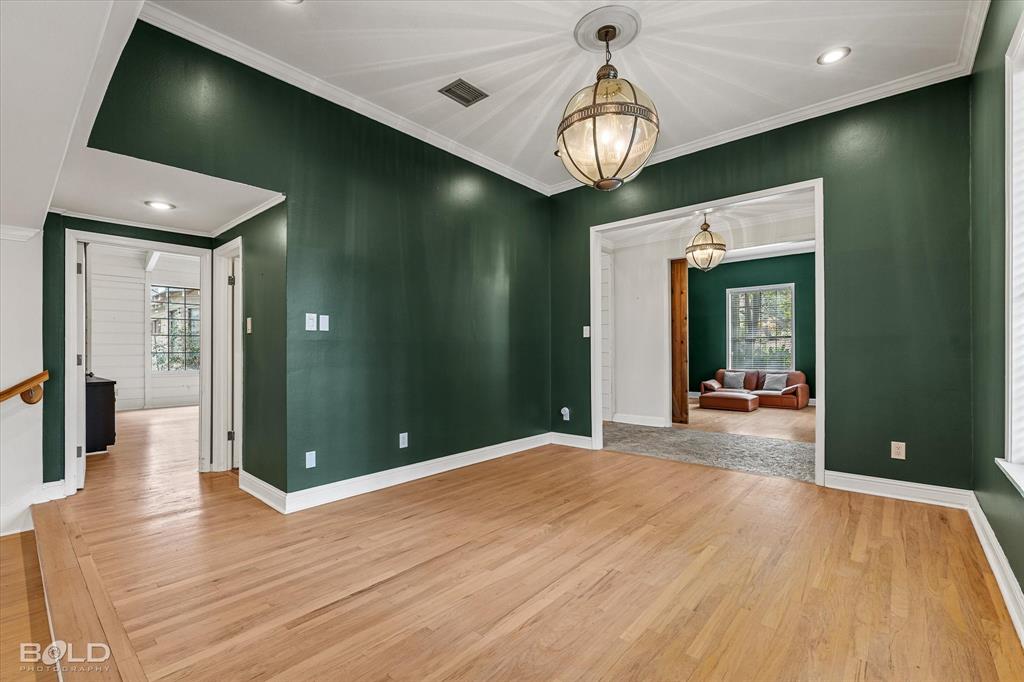 Shreveport, Louisiana 71106, United States, 5 Bedrooms Bedrooms, ,5 BathroomsBathrooms,Residential,Active,82729