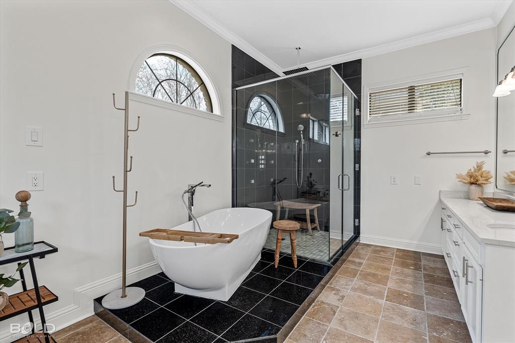 Shreveport, Louisiana 71106, United States, 5 Bedrooms Bedrooms, ,5 BathroomsBathrooms,Residential,Active,82729