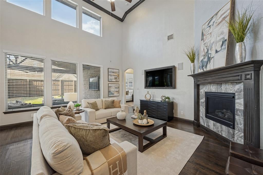 4340 Florentine Lane