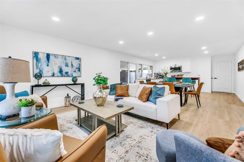 3121 Furneaux Lane