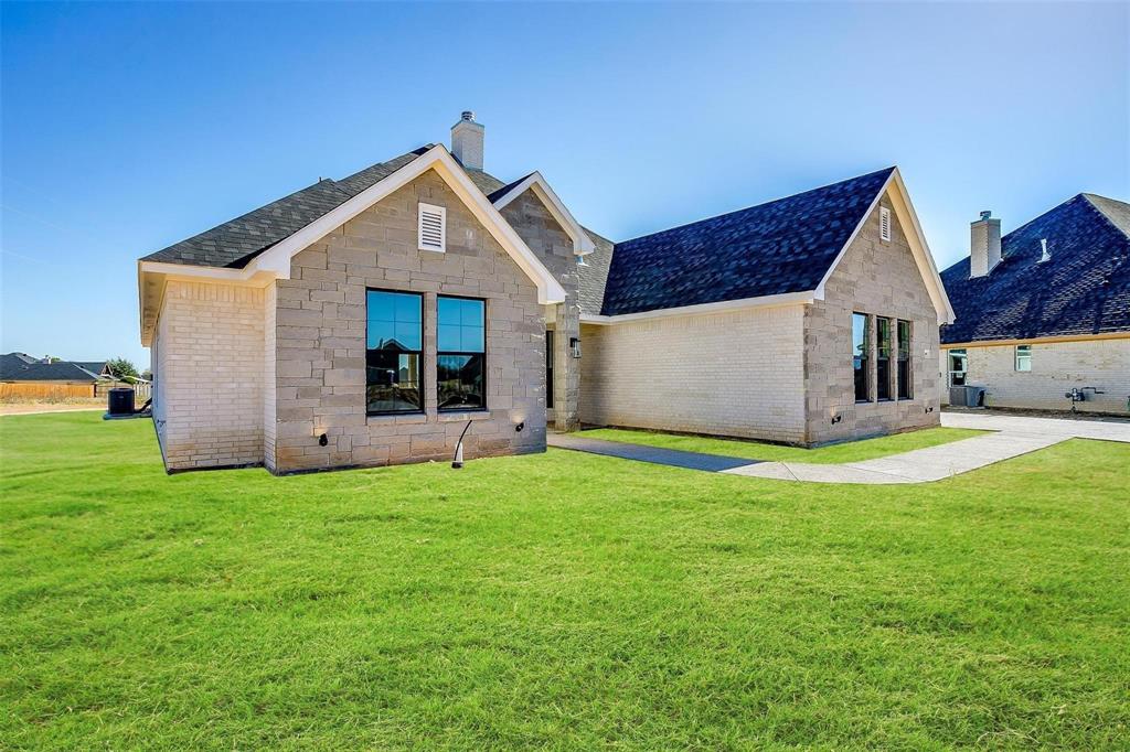 1000 Fan Palm Place