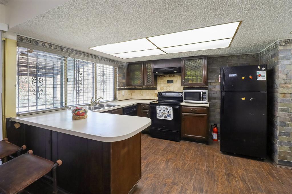 Lake Park Village 01 - Residential