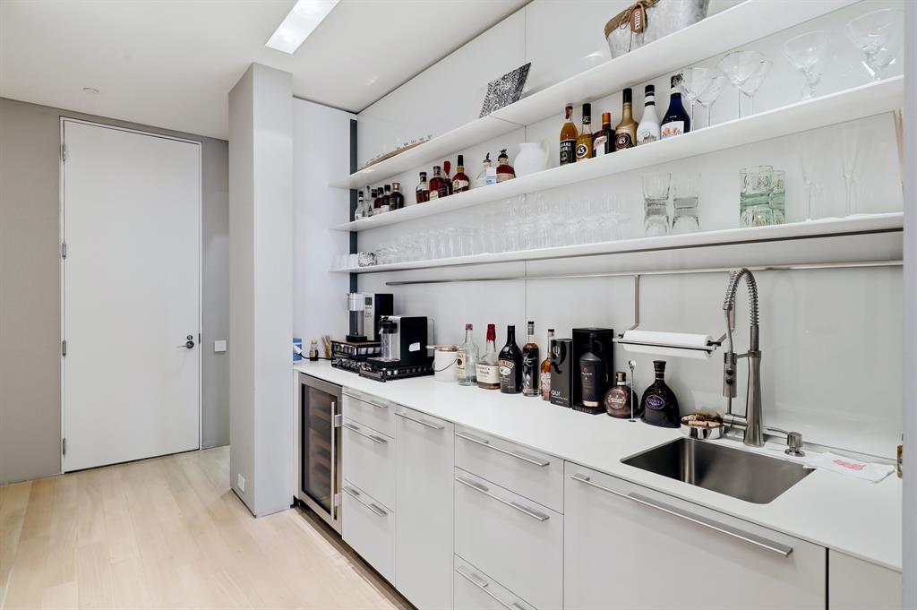 One Arts Plaza Condos - Residential