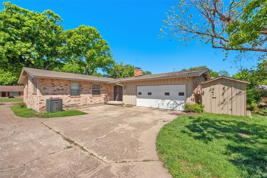 Club Oaks 03 - Residential