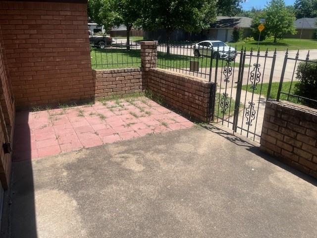 2804 Ashbury Drive