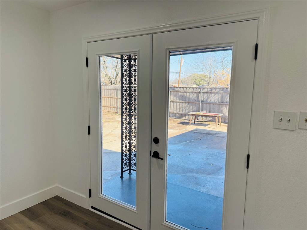 Bruton Terrace 08 - Residential