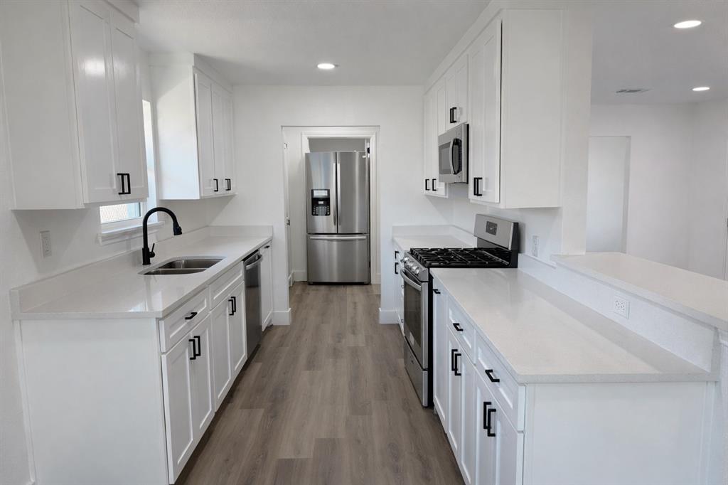 Bruton Terrace 08 - Residential