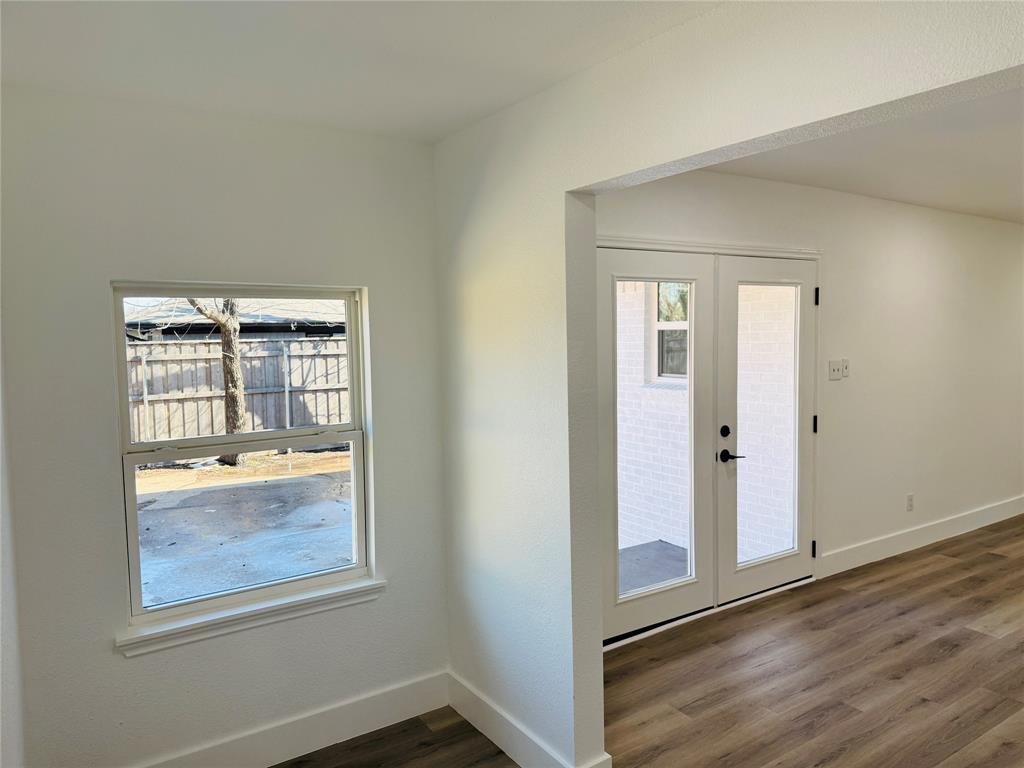 Bruton Terrace 08 - Residential