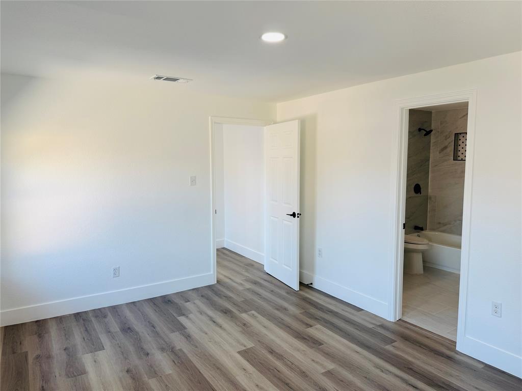 Bruton Terrace 08 - Residential