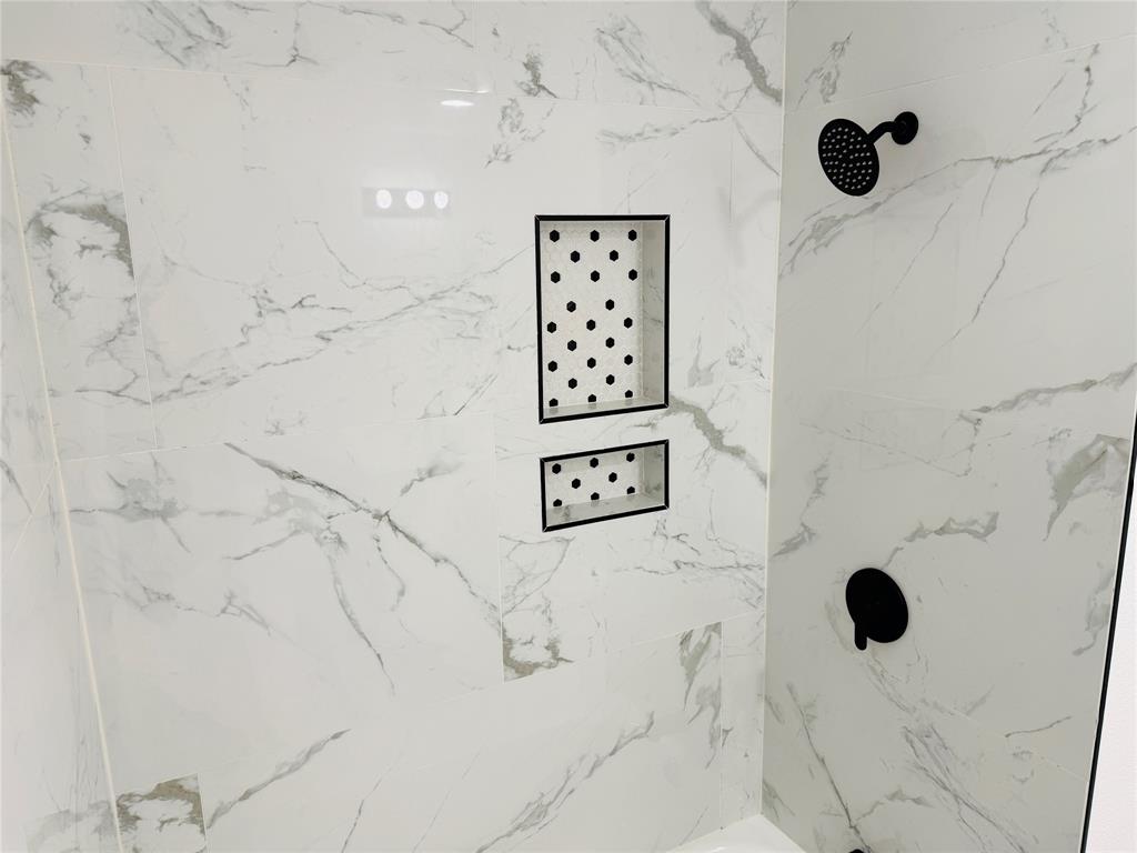 Bruton Terrace 08 - Residential