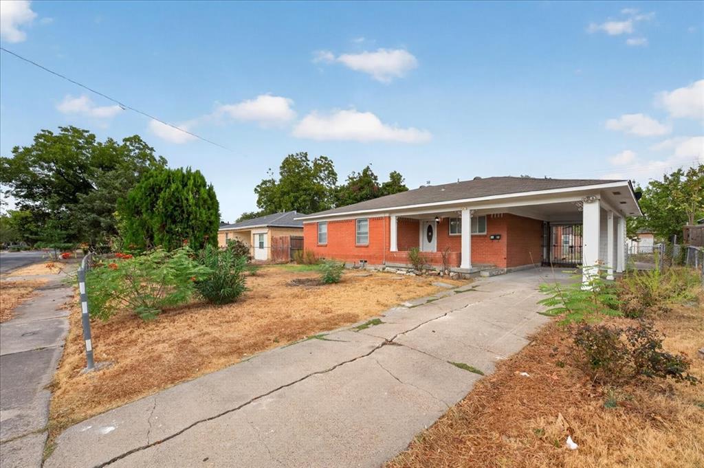 1919 Yucca Drive