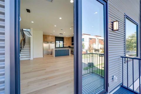 Tiny photo for 1905 Caddo Street, Dallas, TX 75206 (MLS # 20967326)