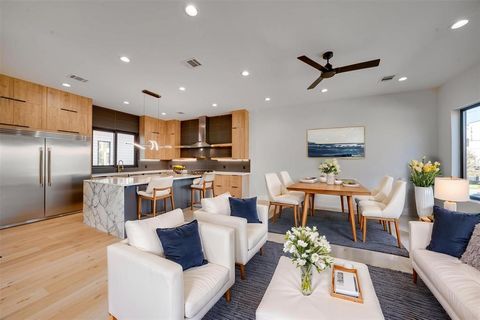 Tiny photo for 1905 Caddo Street, Dallas, TX 75206 (MLS # 20967326)