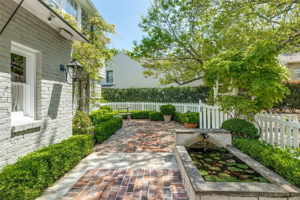 Northwest Hills - Residential