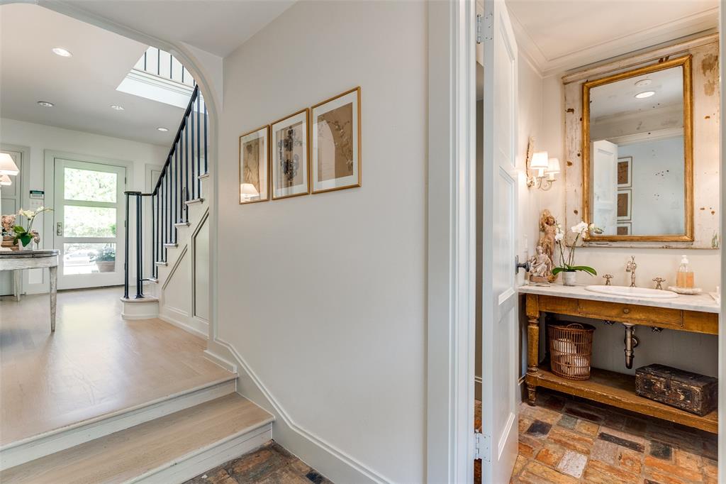 Northwest Hills - Residential