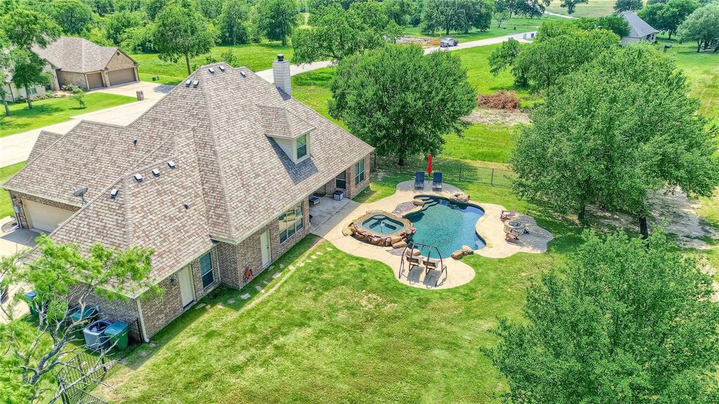 489 Roberts Run