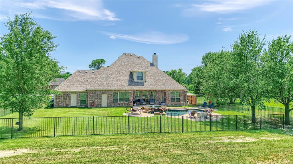 489 Roberts Run