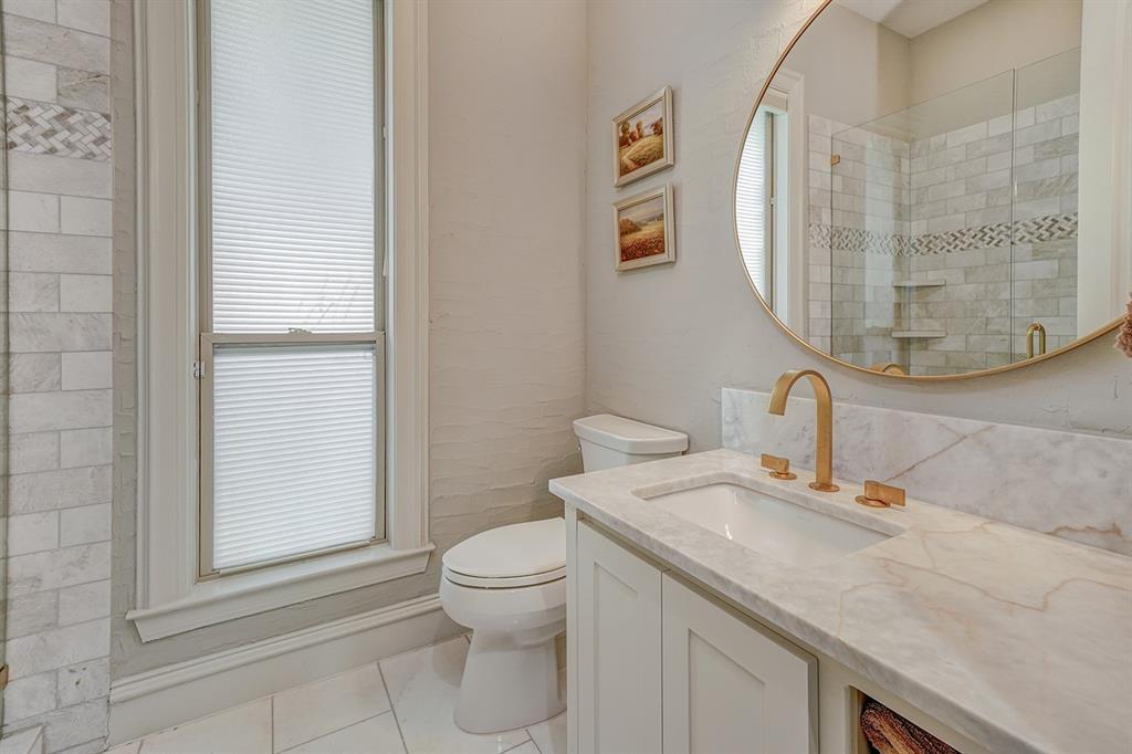 Lakeside Estate - Residential