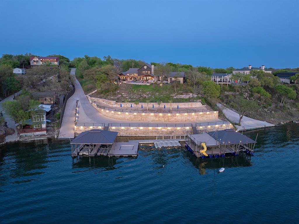 145 Lakeside Lane