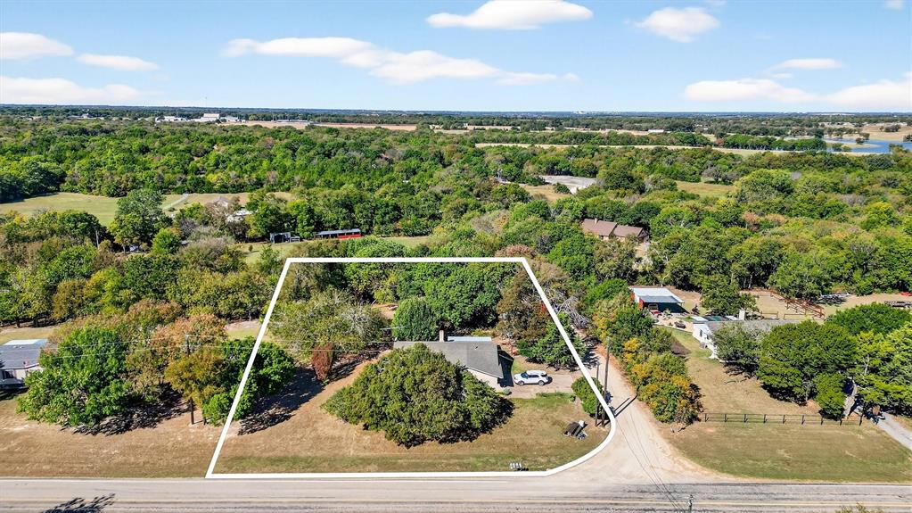 2107 N FM 2729