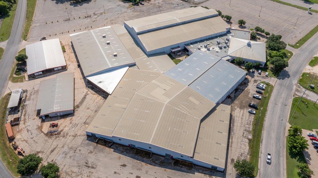 Tract: 168B, Abst: A136, A136 MILAM CO SCH L - Commercial Sale