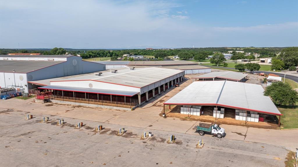 Tract: 168B, Abst: A136, A136 MILAM CO SCH L - Commercial Sale