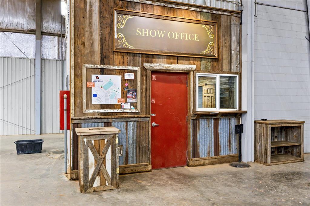 Tract: 168B, Abst: A136, A136 MILAM CO SCH L - Commercial Sale