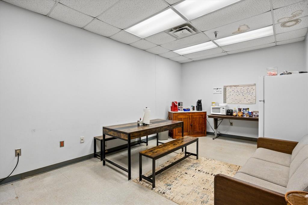 Tract: 168B, Abst: A136, A136 MILAM CO SCH L - Commercial Sale