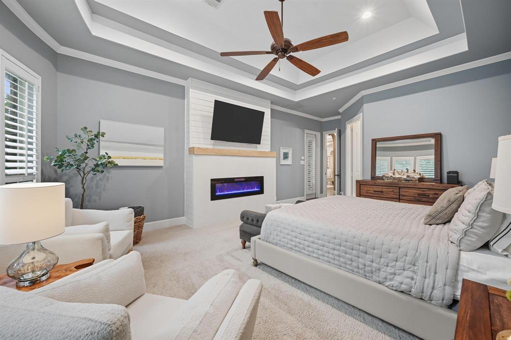 Lantana, Texas 76226, United States, 5 Bedrooms Bedrooms, ,5 BathroomsBathrooms,Residential,Pending,217084