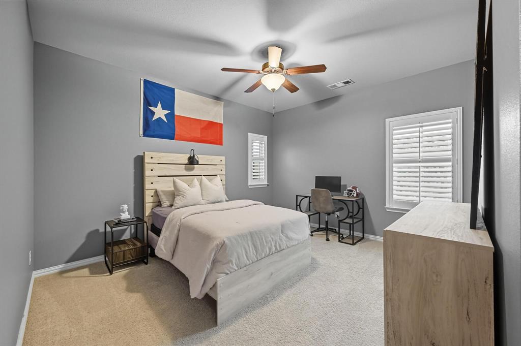 Lantana, Texas 76226, United States, 5 Bedrooms Bedrooms, ,5 BathroomsBathrooms,Residential,Pending,217084