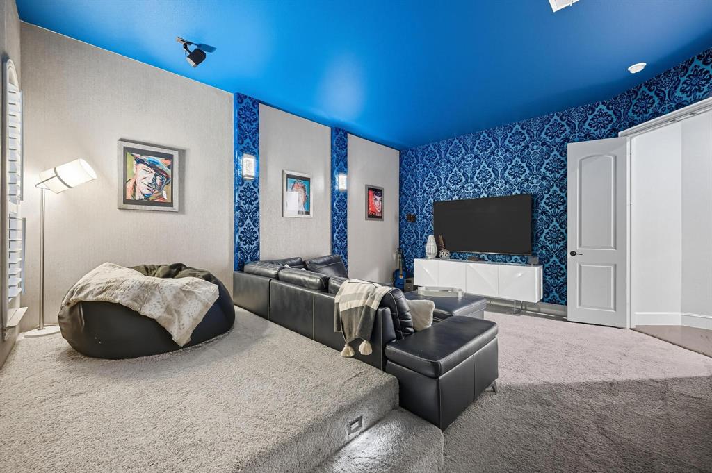 Lantana, Texas 76226, United States, 5 Bedrooms Bedrooms, ,5 BathroomsBathrooms,Residential,Pending,217084