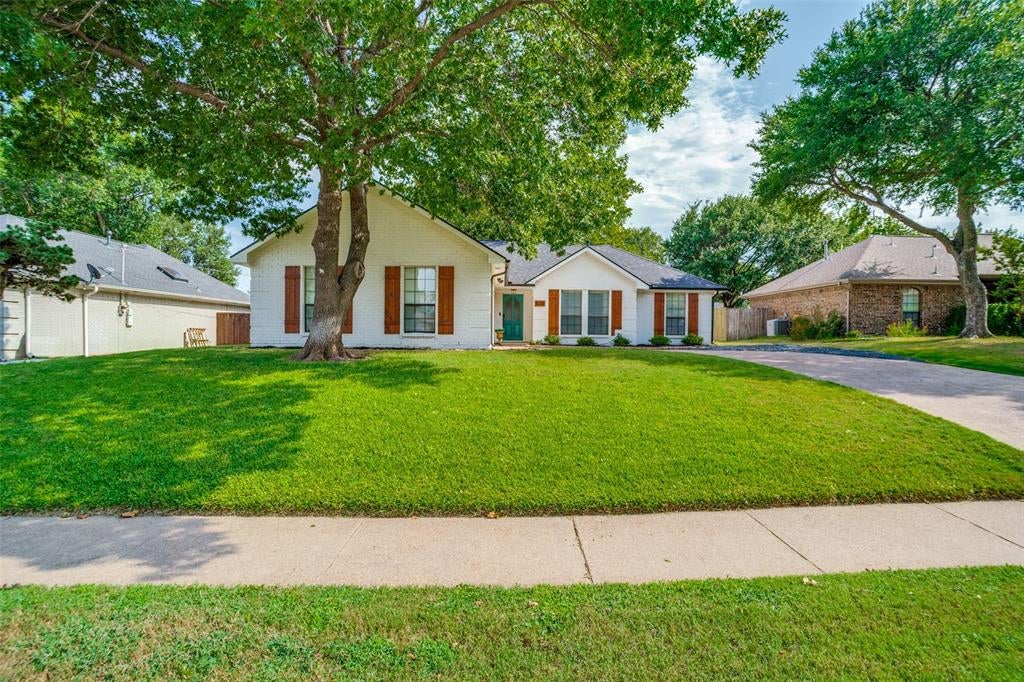 8201 Christie Drive