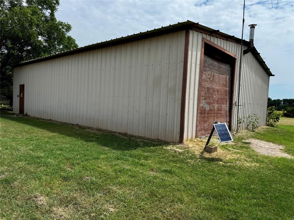 1438 Hurst Road