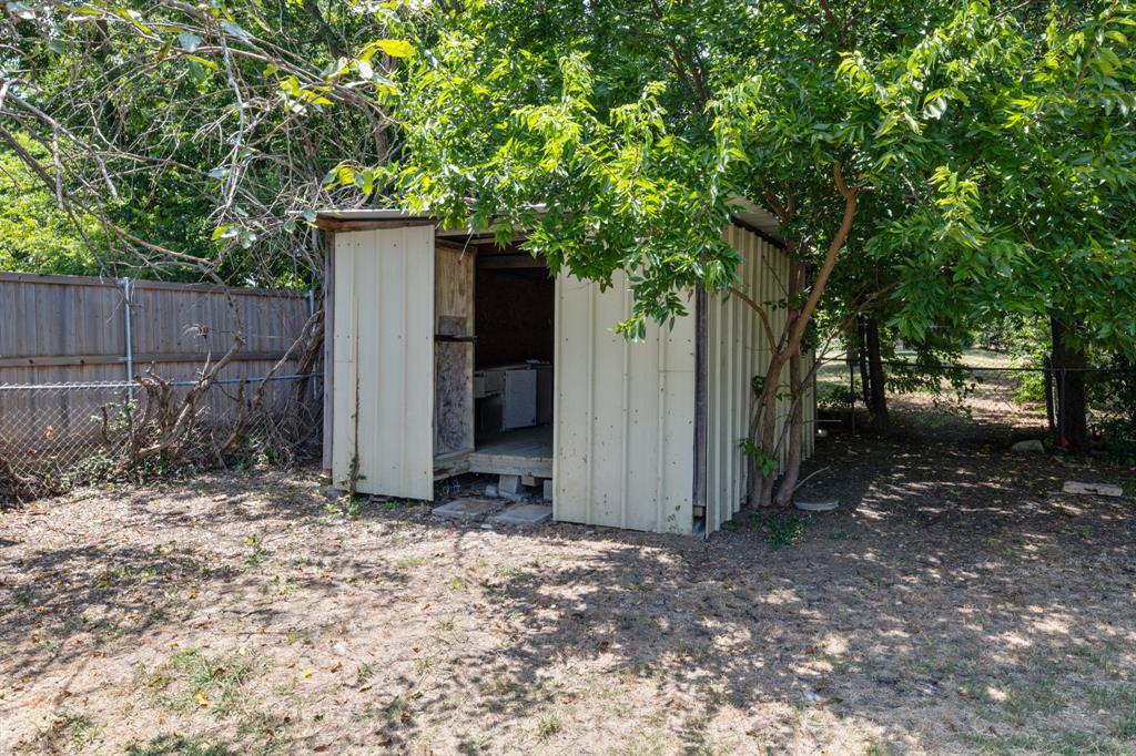 Hilltop Park Add - Residential Lease