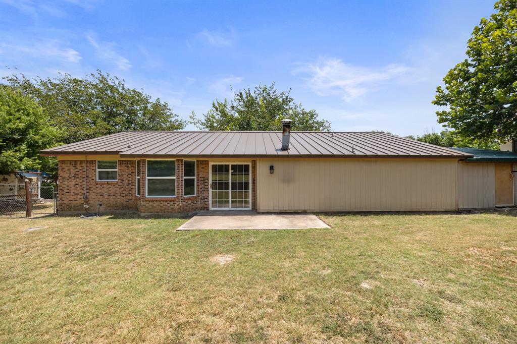 Hilltop Park Add - Residential Lease