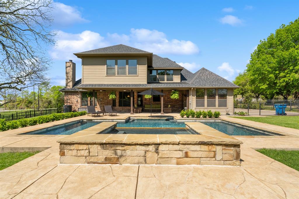 106 E Fork Road