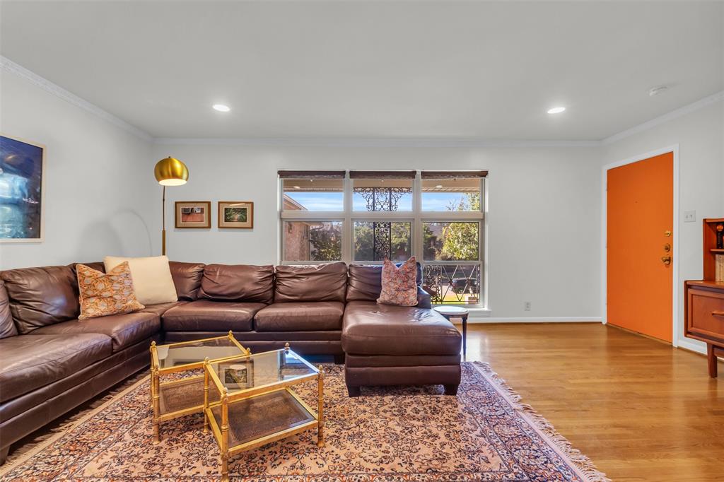 6127 Bandera Avenue D